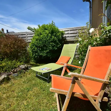 Comfortable Holiday Near Sea In