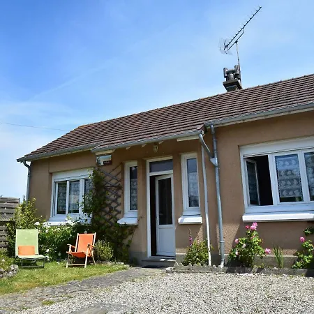 Comfortable Holiday Near Sea In *